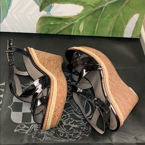 💥VINCE CAMUTO CORK WEDGE